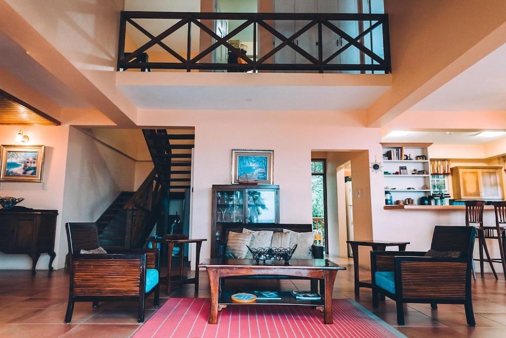 La Jolie - Luxury Ocean View Villa Black Rock Экстерьер фото